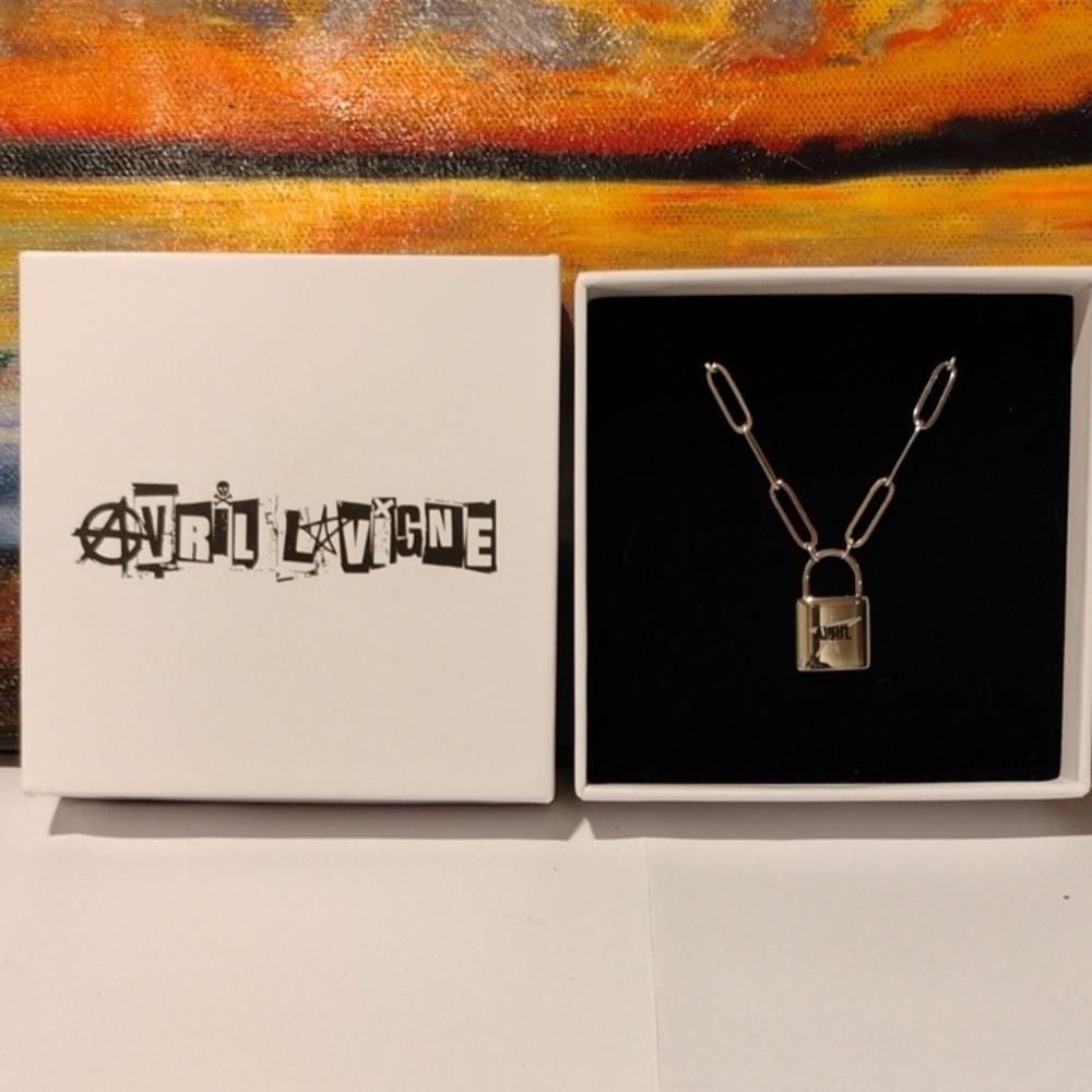Avril Lavigne Silver Lock Necklace